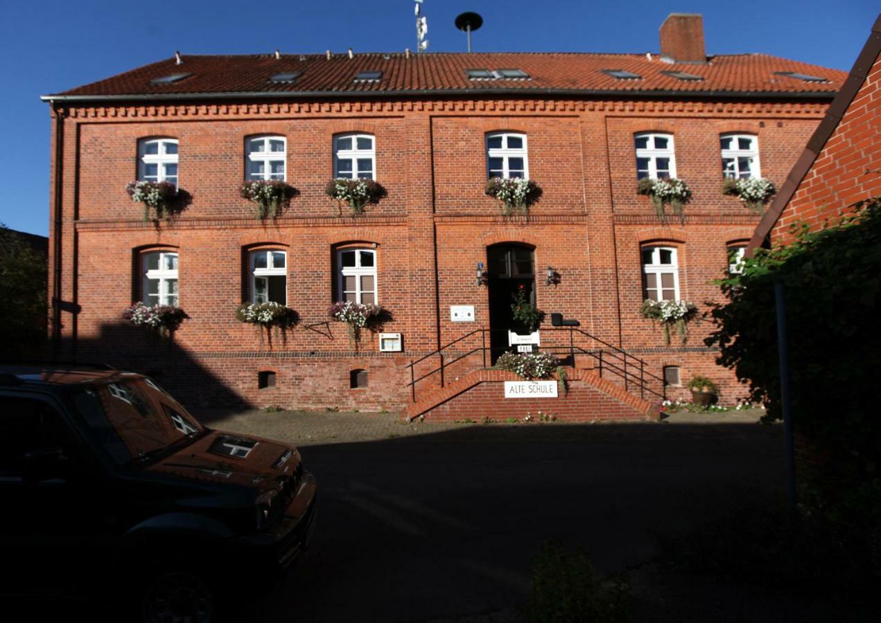 Alte Schule Schnackenburg Hotel Exterior foto